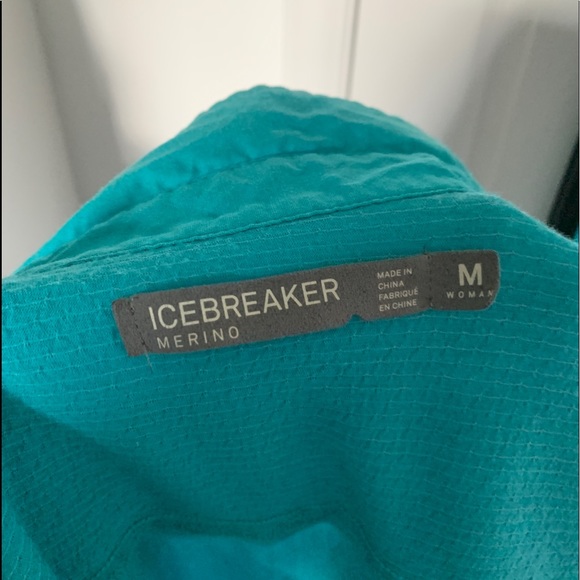 Button up icebreaker T-shirt (m) - Picture 3 of 3